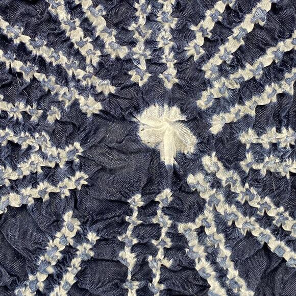 BUSHOAN Scarf OS Silk Pearltone Habotai Water Repellent Tie Dye Floral Blue NEW - Picture 6 of 11